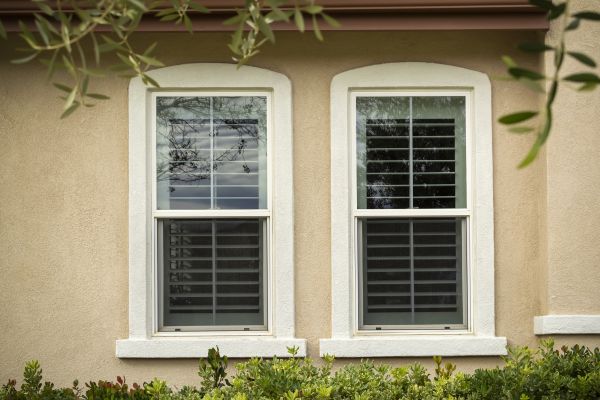 Single Hung Window Replacement in Kingston